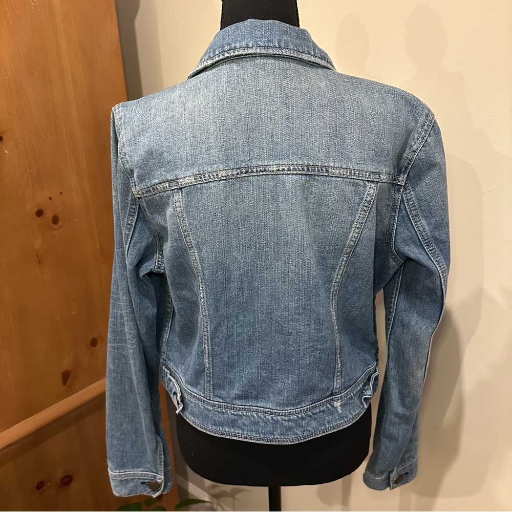 🌹VINTAGE American Eagle Outfitters • Cool Classic Light Blue Jean Jacket - Picture 4 of 14